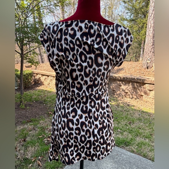 Chaus Leopard Print Top - Picture 5 of 7